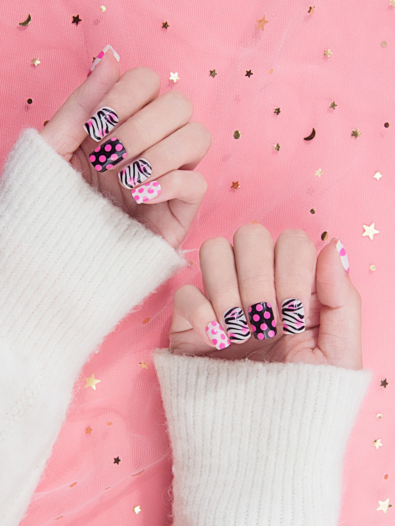 24ピース しまうまストライプ ネイルチップ 1個 つめやすり 1シート テープ