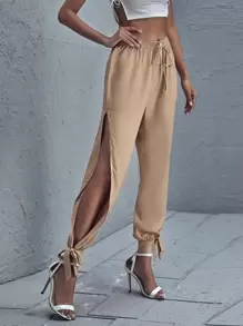 SHEIN VCAY 高側開衩結飾下擺褲子 - 卡其色 - 查看 1