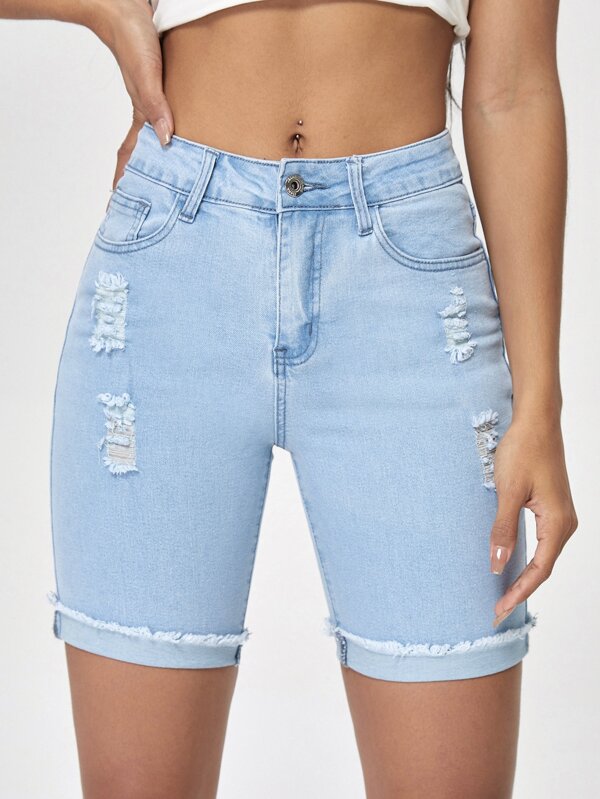 SHEIN Essnce Pantaloni scurți biker din denim rupt