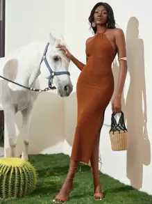 SHEINNeu 露背高衩繞頸連衣裙 - 棕色 - 查看 1