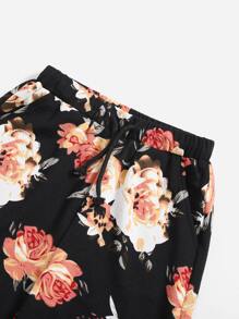 SHEIN 男孩印花上衣和短褲 - 彩色 - 查看 4