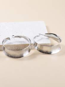 1 Cặp khuyên tai tròn hình học kim loại có họa tiết phóng đại thời trang dành cho nữ, thích hợp cho hộp đêm, tiệc tối - Bạc - Xem 1