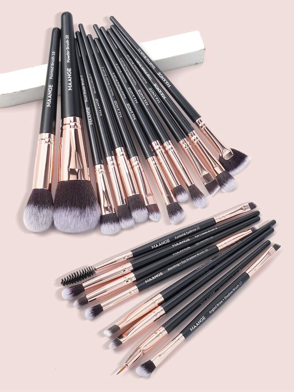 20pcs Professional Makeup Brush Set,Makeup Tools With Soft Brush Hair For Easy Carrying,Foundation Brush,Eye Shadow Brush,Eyebrow Brush,Concealer Brush,Contour Brush,Brush Set For Travel,Brush Set,Makeup Brush Kit,Make Up Brush Set,Make Up Set Complete,Makeup Brush Set,Complete Makeup Kit,Brush Kit,Brushes Makeup Set,Makeup Gift Set,Set