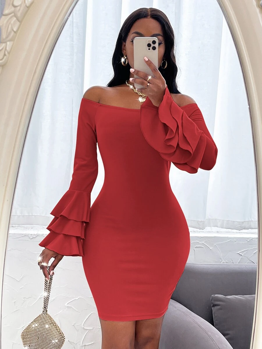 SHEIN SXY Vestido ajustado de hombros descubiertos de manga a capas - Rojo - Ver 1
