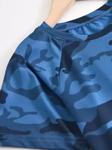 SHEIN Tween Boy Camo Print Raglan Sleeve Tee & Shorts - Multicolor - View 3