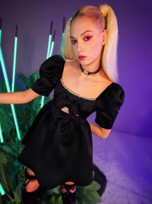 SHEIN Bow Front Cutout Rhinestone Detail Satin Dress - Black - View 4