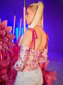 SHEIN Knot Detail Floral Print Backless Bodysuit - Multicolor - View 2