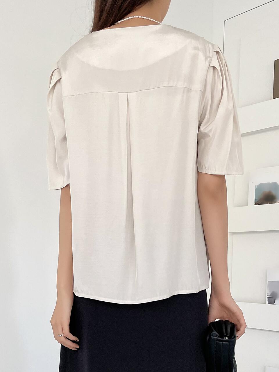 Statement Collar Puff Sleeve Blouse