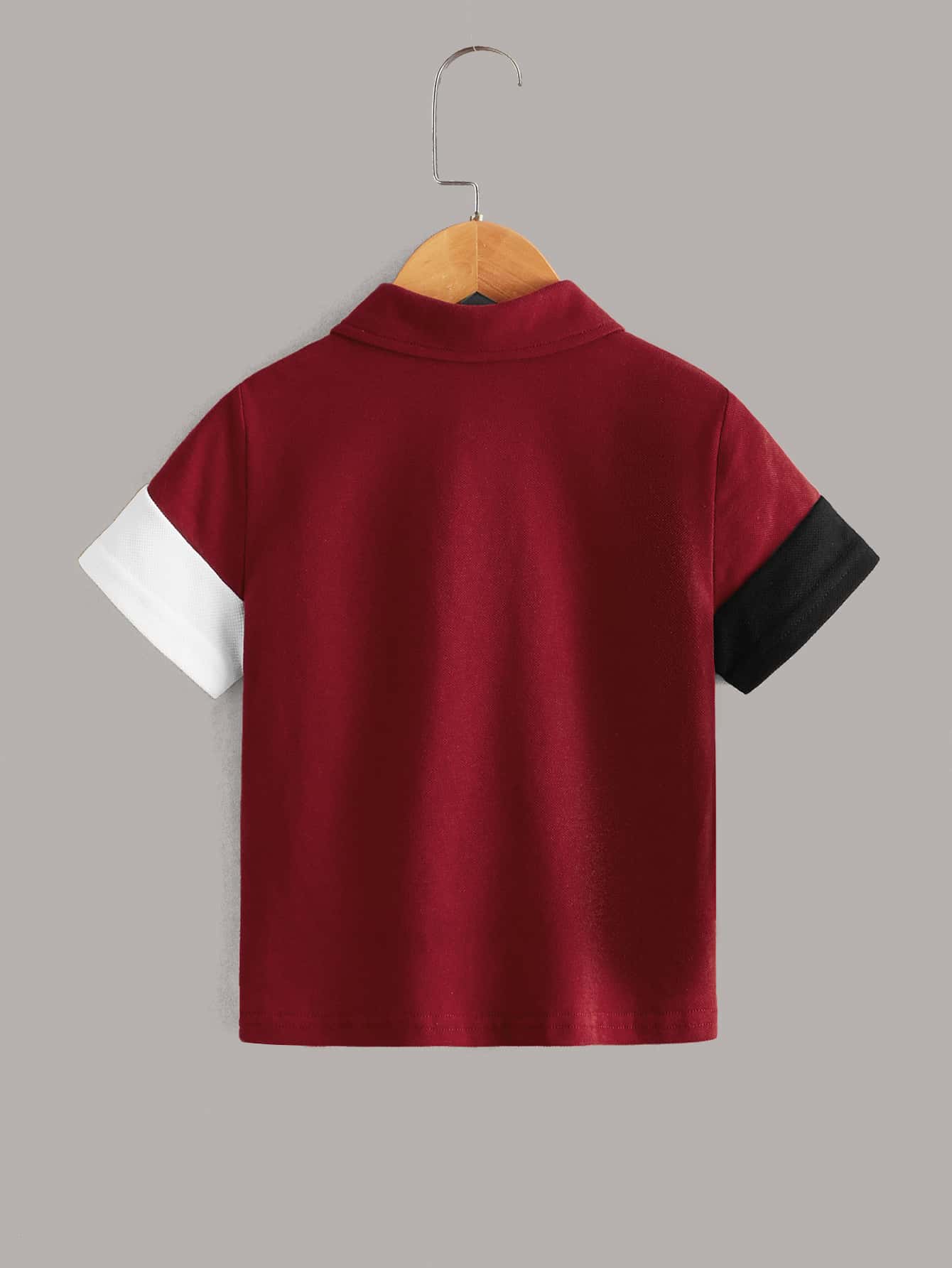 SHEIN Niñitos Camisa polo de hombros caídos con patrón de dibujos animados de color combinado - Multicolor - Añade 2