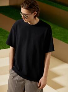 GENTILAND Men Round Neck Solid Tee - Black - View 7