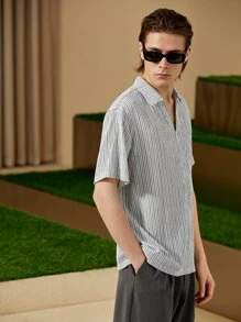 Manfinity NXTstreet Loose Fit Men's Striped Print Short Sleeve Casual Polo Shirt - Light Grey - View 4