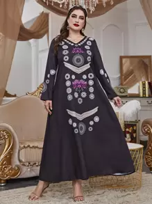 Al Najma 大碼花卉圖案和曼陀羅印花直筒連衣裙 - 黑色 - 查看 1