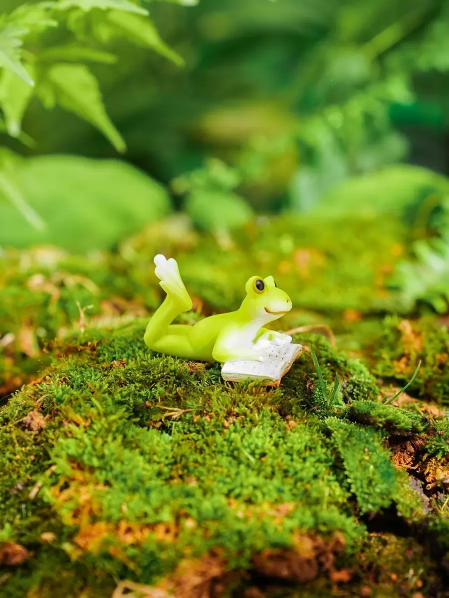 1pc Frog Garden Decoration - Multicolor - View 1