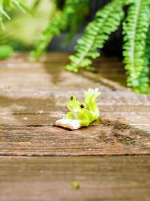 1pc Frog Garden Decoration - Multicolor - View 4