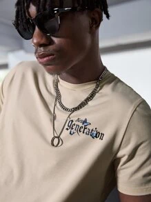 Manfinity RebelGame Nam Áo thun Bông Bản in hình khẩu hiệu & con bướm - Màu Khaki - Xem 5