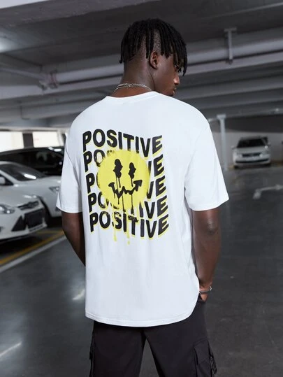 Manfinity RebelGame Lös t-shirt i bomullsbokstäver och tecknad film för män