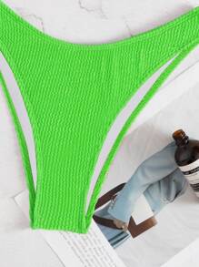 Bikini con Top halter lisa y texturizada con push up y tiro alto, perfecto para el verano - Verde Lima - Ver 4