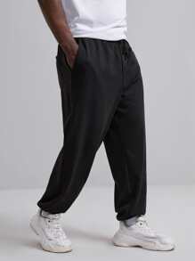 EASEVO Men Cartoon Face Patch Detail Tapered Joggers - Black - View 3