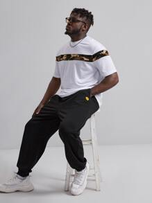 EASEVO Men Cartoon Face Patch Detail Tapered Joggers - Black - View 4