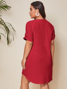 SHEIN Unity Đầm Plus Size Nút phía trước màu trơn Giải trí - Đỏ - Xem 2