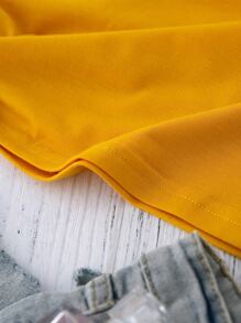 SHEIN LUNE Camiseta con estampado de figura y letra - Mostaza Amarilla - Ver 3