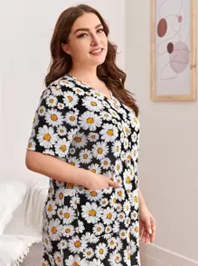 SHEIN Unity Plus Floral Allover Print Button Front Pocket Detail Nightdress - Multicolor - View 5