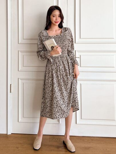 DAZY ディティ花柄プリント シール フラウンススリーブ ドレス