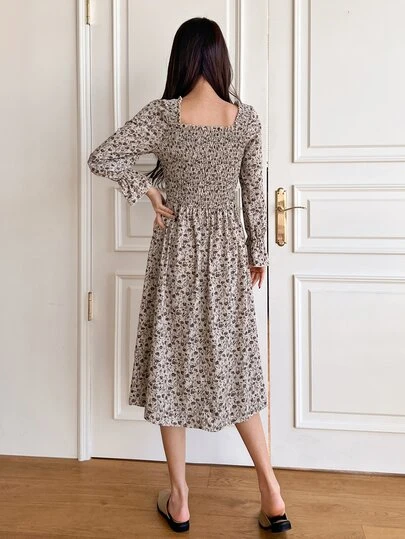 DAZY ディティ花柄プリント シール フラウンススリーブ ドレス