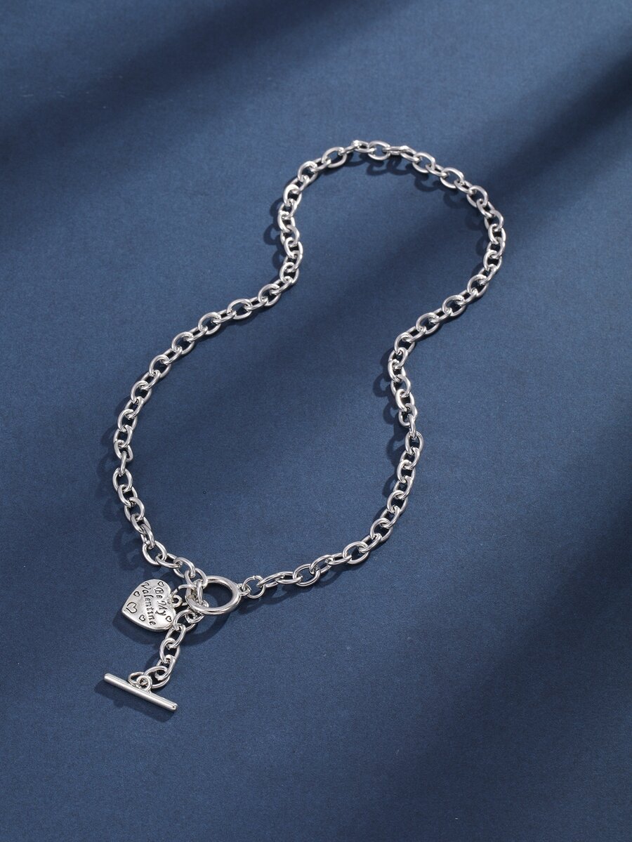 情人節雕刻字母愛心掛飾項鍊 - 銀色 - 查看 1