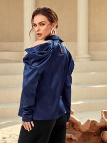 Modelyn 挖肩羊腿袖水鑽細節上衣 - 藏蓝色 - 查看 2