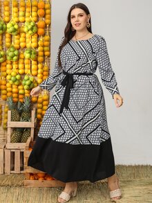 大碼圍巾圖案繫腰帶洋裝 - 黑與白 - 查看 6