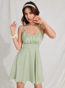SHEIN MOD Vestido de tirantes de hombros con cordón pecho con fruncido de satén - verde menta - Ver 4