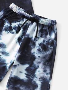 SHEIN 男孩紮染和遊戲手柄圖案T恤和短褲套裝 - 彩色 - 查看 3