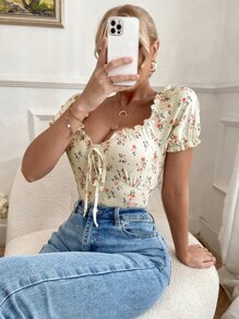 SHEIN Unity Floral Print Tie Front Frill Trim Tee Graphic Tees Women Tops