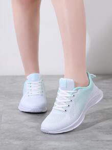 Women's Green Running Shoes For Road, Breathable In Two Colors - Green - View 2