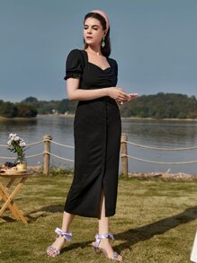 Modelyn 雞心領口珍珠釘珠泡泡袖下擺開叉連衣裙 - 黑色 - 查看 3