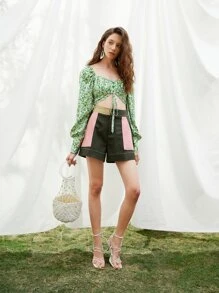 SHEIN VCAY 小碎花燈籠袖前繫帶上衣 - 彩色 - 查看 3