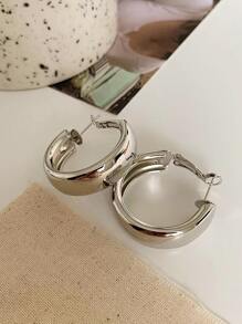 極簡風格圓耳環