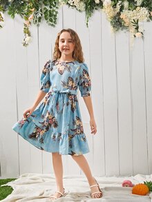 SHEIN 女孩1入組花卉圖案泡泡袖繫腰帶連衣裙 - 彩色 - 查看 4