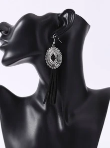 Scallop Trim Oval & Tassel Drop Earrings