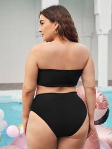 Conjunto de bikini de talla grande con estampado sólido estilo bandeau para la playa en verano - Negro - Ver 2