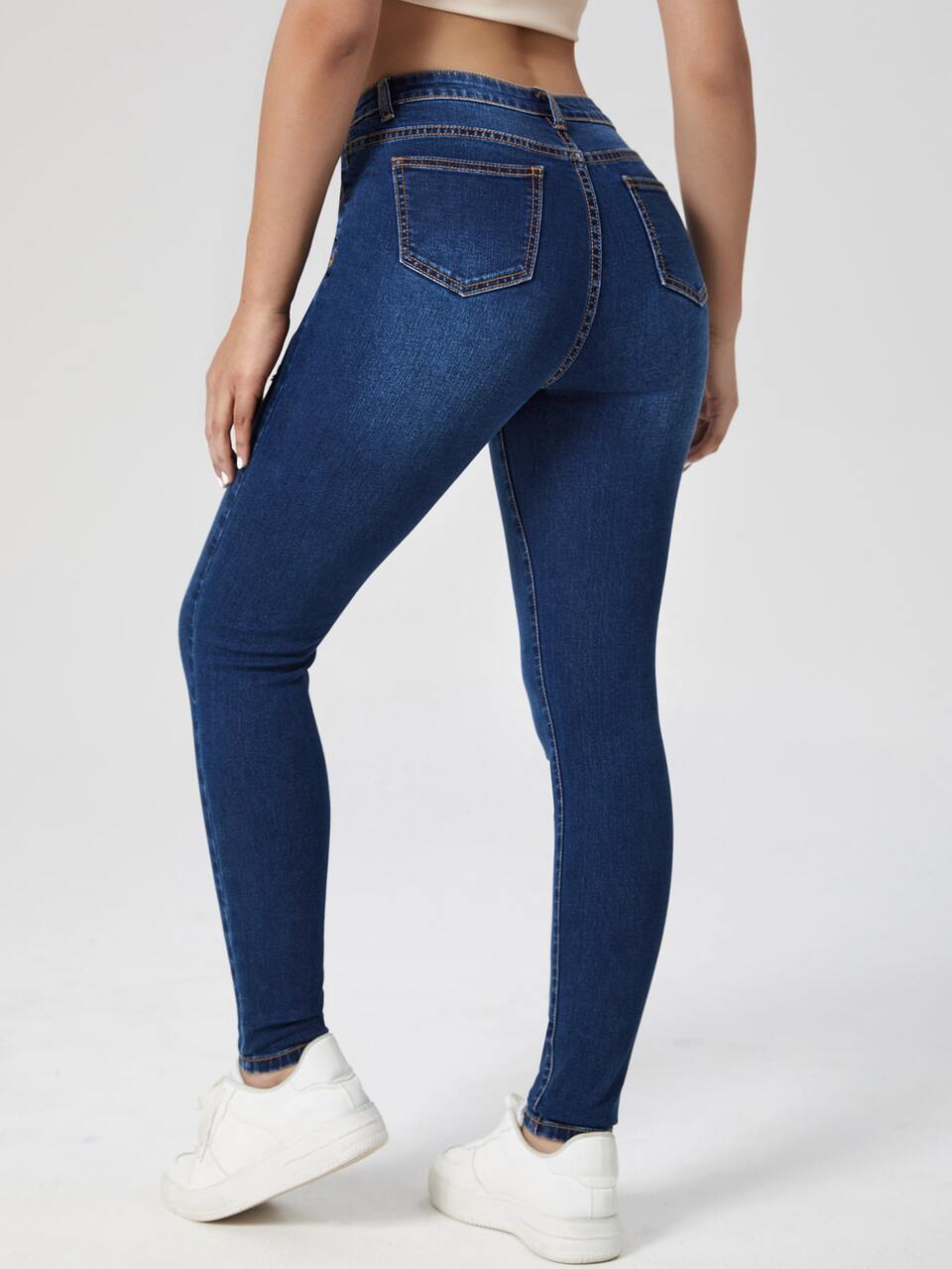 Ripped Detail Skinny Jeans