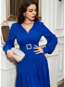 Modelyn Vestido con cinturón de manga obispo bajo con fruncido - azul real - Ver 5