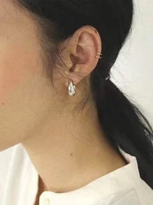 Minimalist Hoop Earrings
