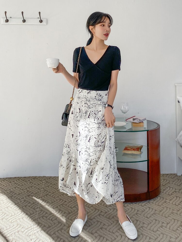 High Waist Allover Print Ruffle Hem Skirt