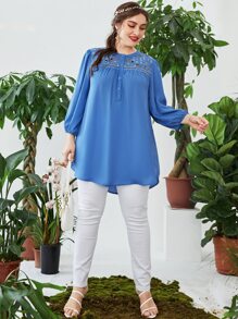 SHEIN LUNE Plus Geo Embroidery Lantern Sleeve Blouse - Blue - View 6