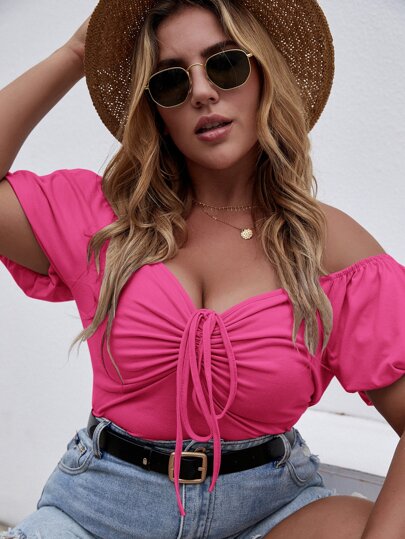 تي شيرت برباط امامي وبكتف مكشوف مقاس كبير