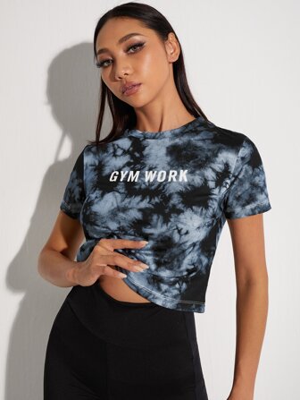 تي شيرت رياضي بصبغ متعادل بجرافيك عبارة