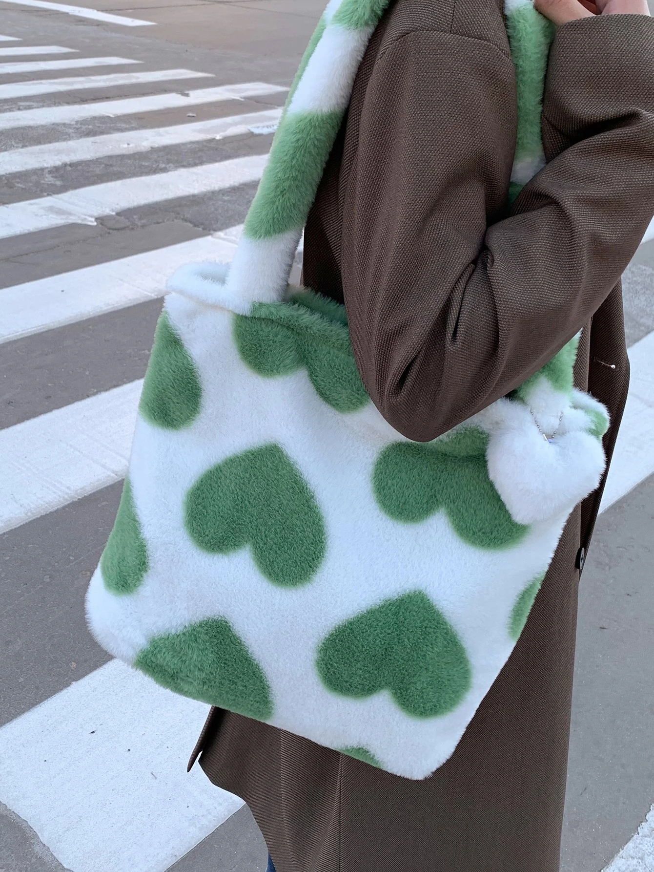 fluffy tote bag pattern