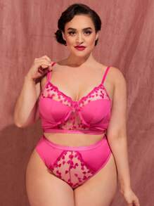 Plus Heart Embroidery Mesh Underwire Lingerie Set - Hot Pink - View 1